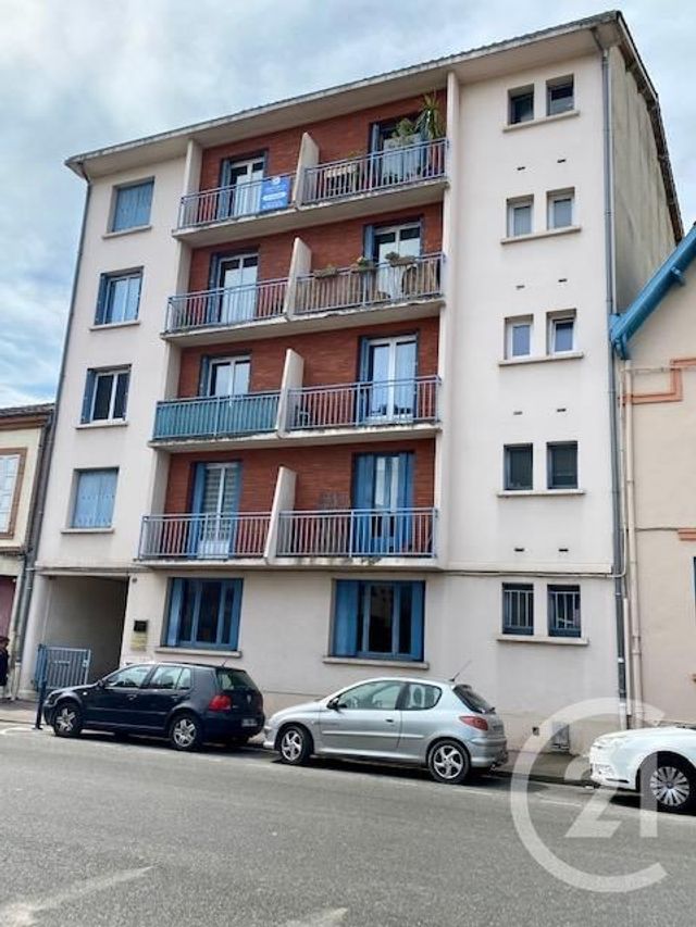 Appartement T3 à louer - 3 pièces - 62.39 m2 - MONTAUBAN - 82 - MIDI-PYRENEES - Century 21 Riquelme Immobilier